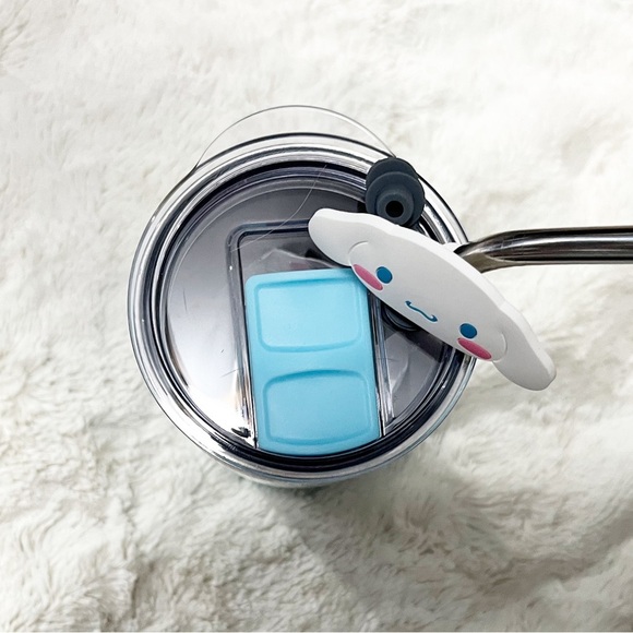 Sanrio Cinnamoroll Stainless Steel Hot/cold 20 oz Tumbler With Straw - Picture 4 of 5